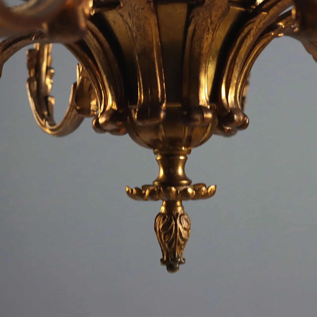 Lampadario in bronzo dorato, primo '900 6