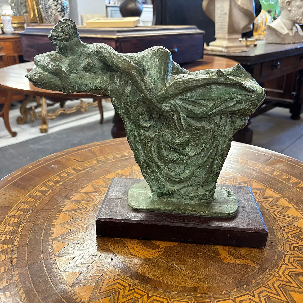 Scultura in bronzo Cleopatra, di Salvatore Fiume,  anni '20 1