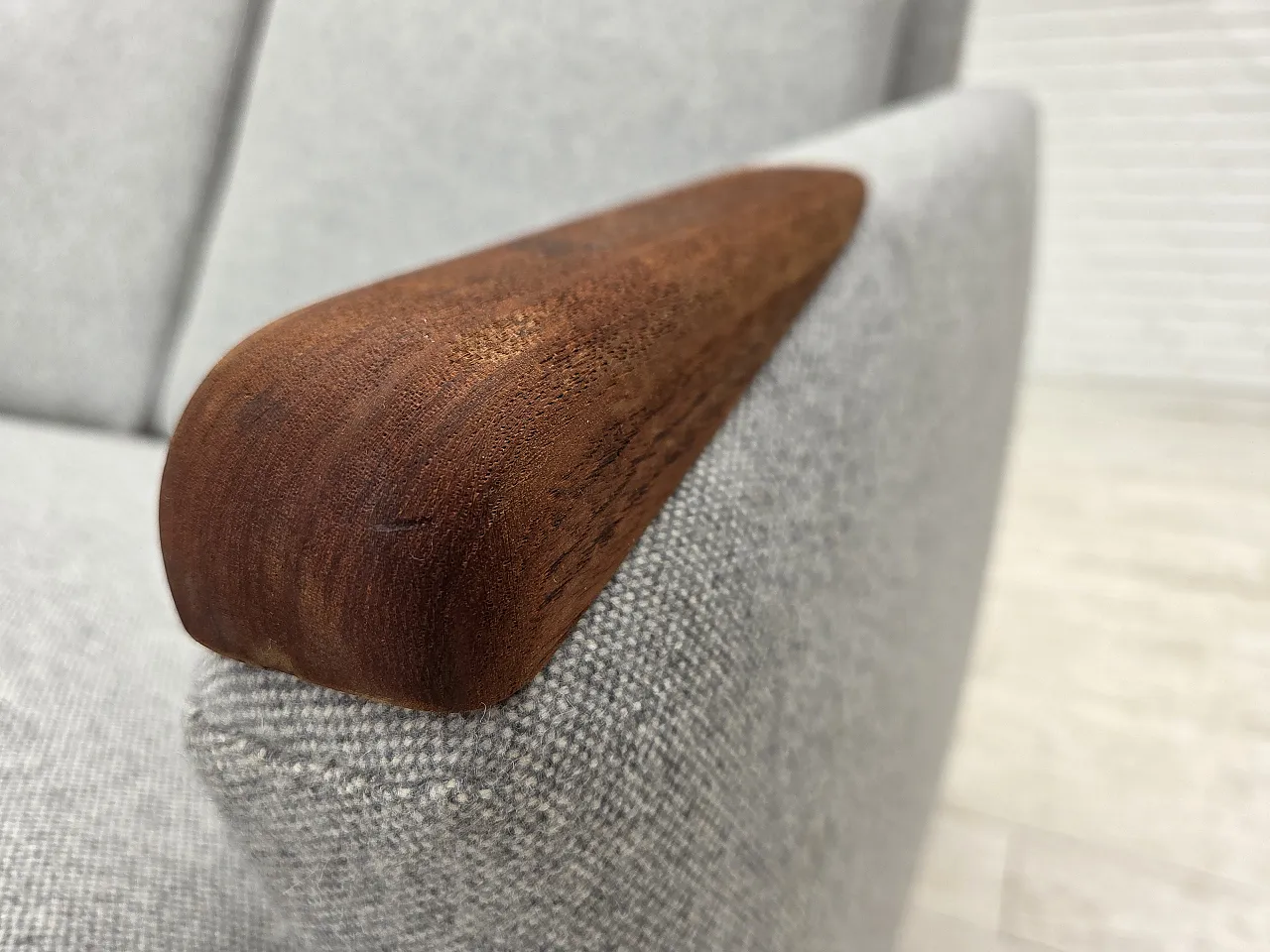 Danish design by Arne Hovmand-Olsen, 3-seater sofa model 490, 1960s 6