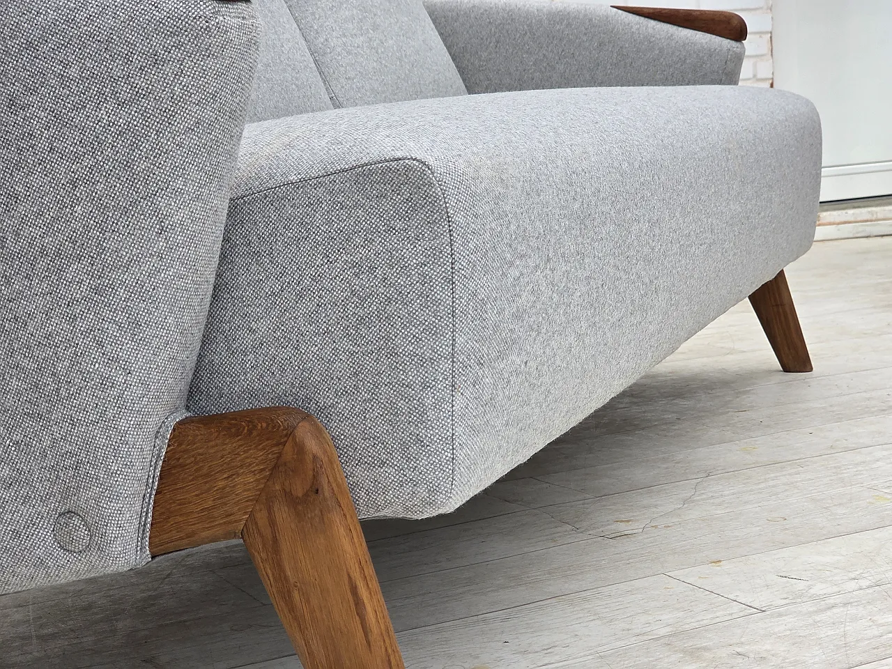 Danish design by Arne Hovmand-Olsen, 3-seater sofa model 490, 1960s 8