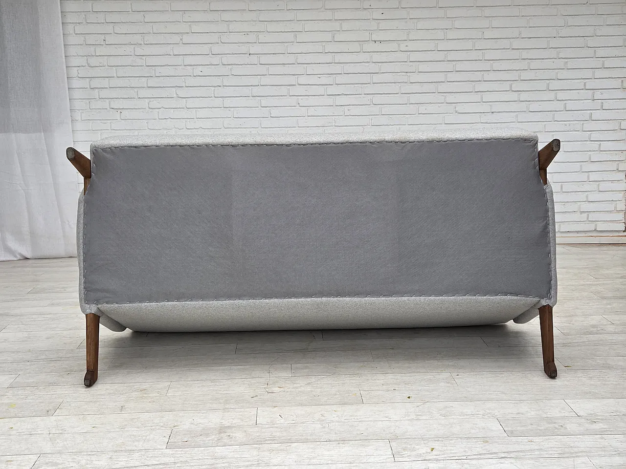 Danish design by Arne Hovmand-Olsen, 3-seater sofa model 490, 1960s 20