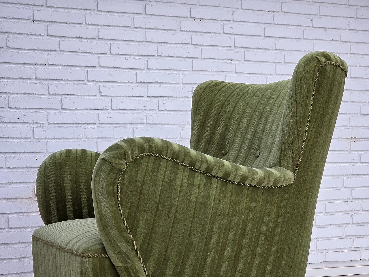 Danish armchair, green velour, 1960s 15
