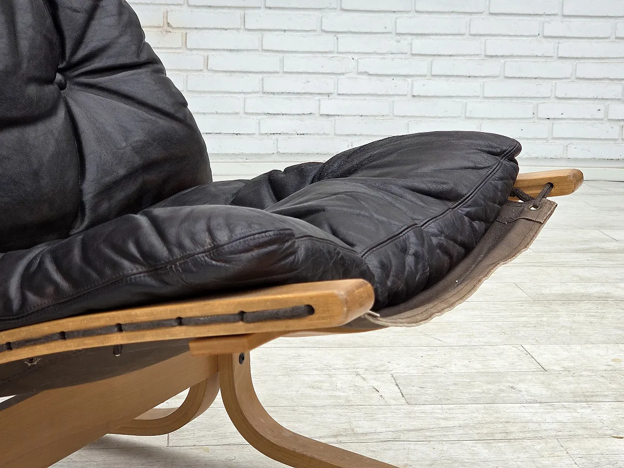 Norwegian lounge chair model Siesta by Ingmar Relling, 1970s 3