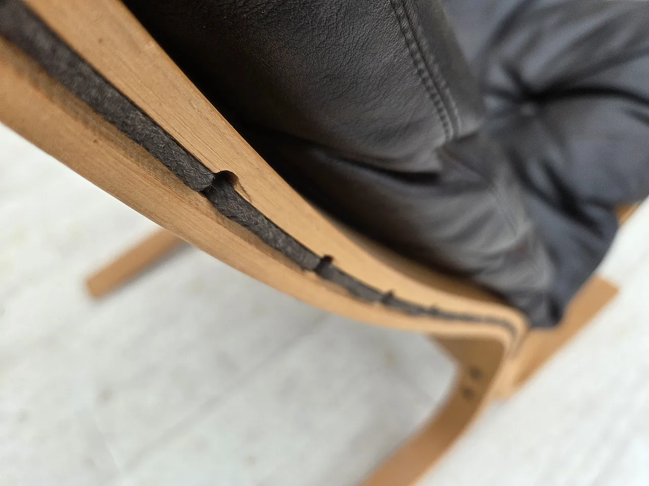 Norwegian lounge chair model Siesta by Ingmar Relling, 1970s 9