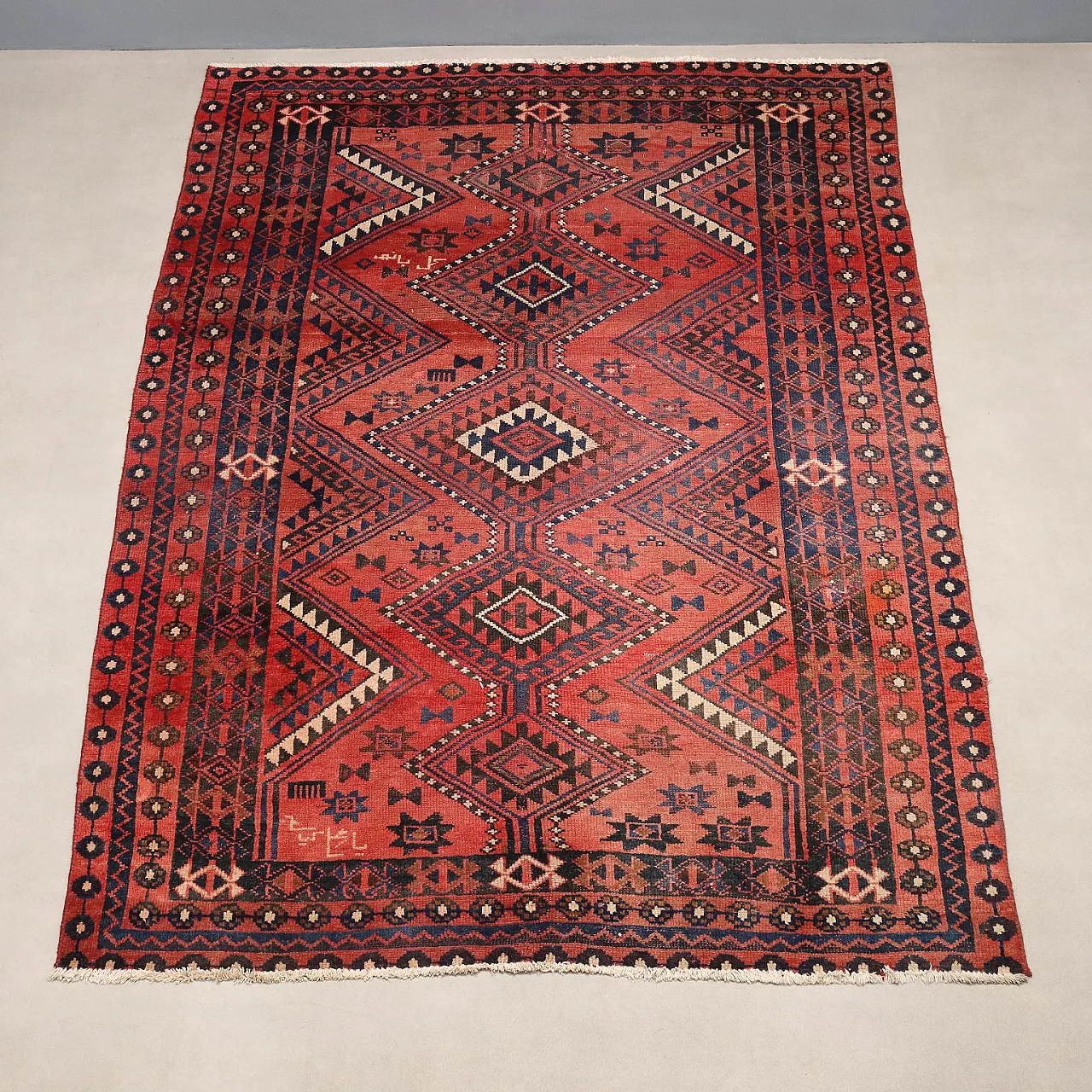 Shiraz wool rug, chunky knot, handcrafted, 20th century 3