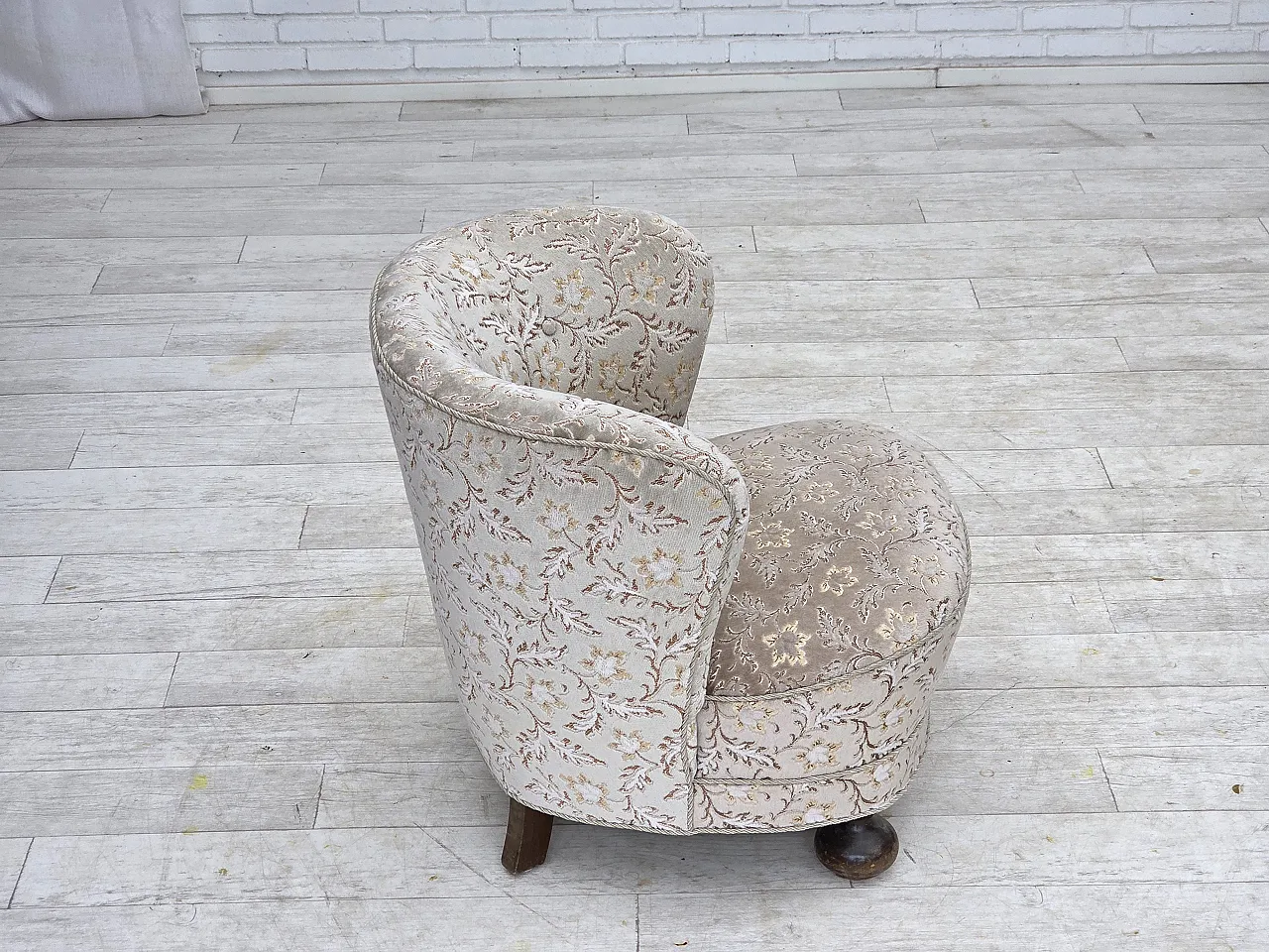 Danish curved armchair, velour, oak wood, 1970s 11