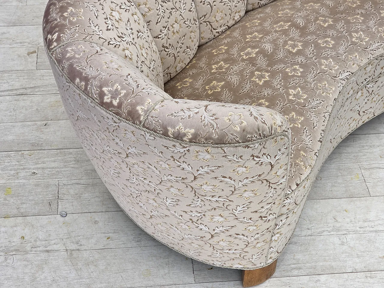 Danish 2-seater Banana sofa, velour, oak wood, 1970s 7