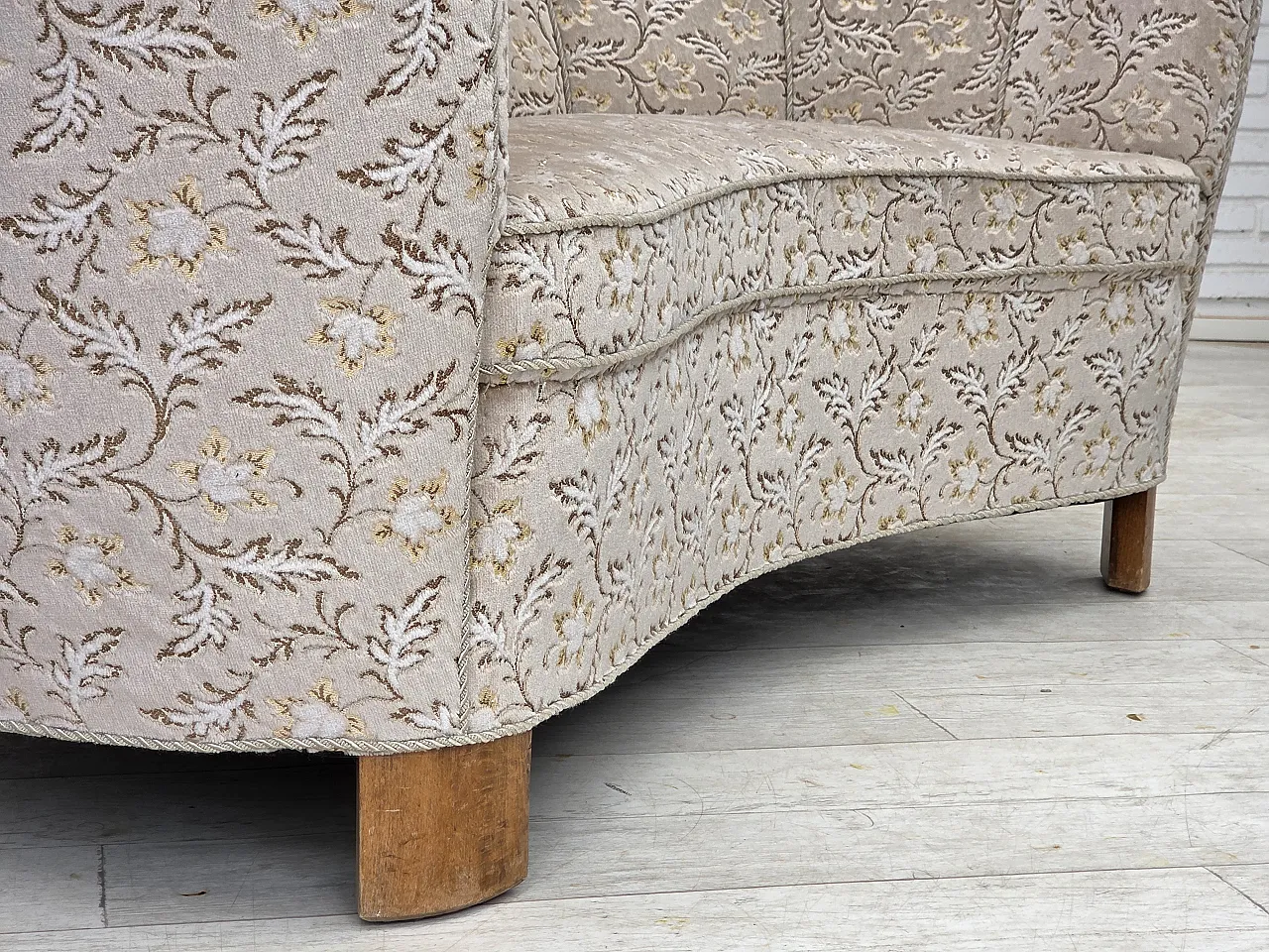 Danish 2-seater Banana sofa, velour, oak wood, 1970s 10