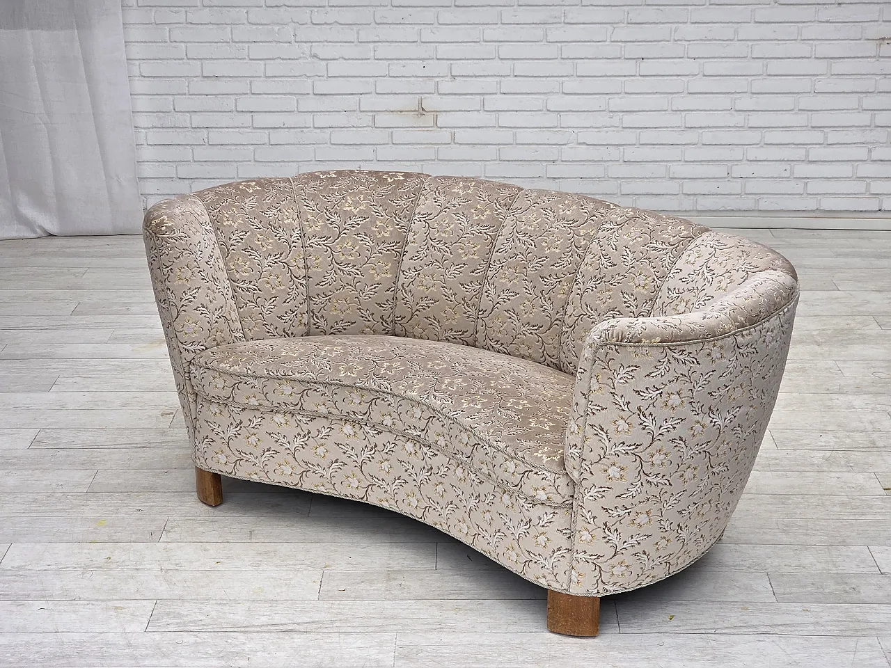 Danish 2-seater Banana sofa, velour, oak wood, 1970s 18