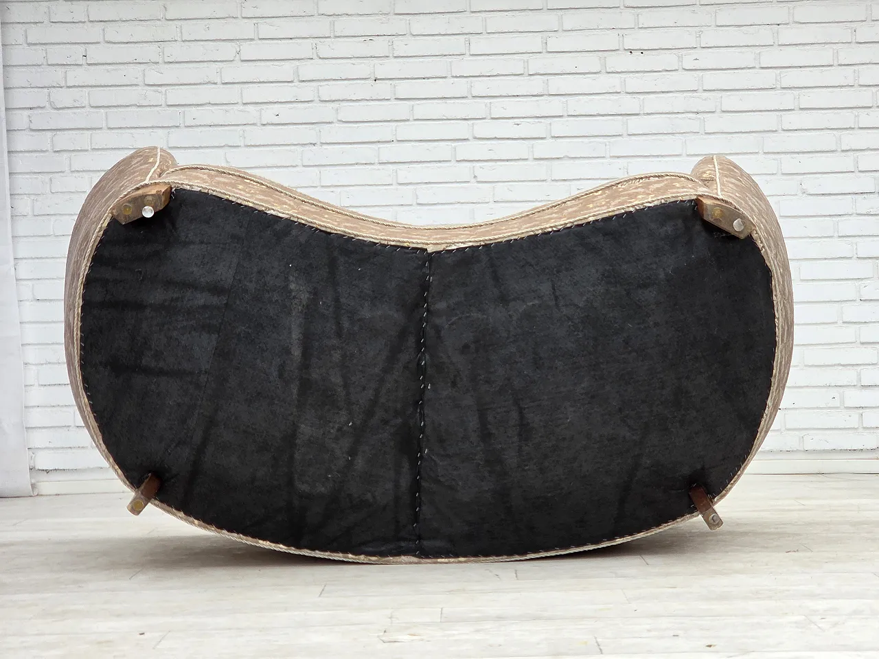 Danish 2-seater Banana sofa, velour, oak wood, 1970s 19