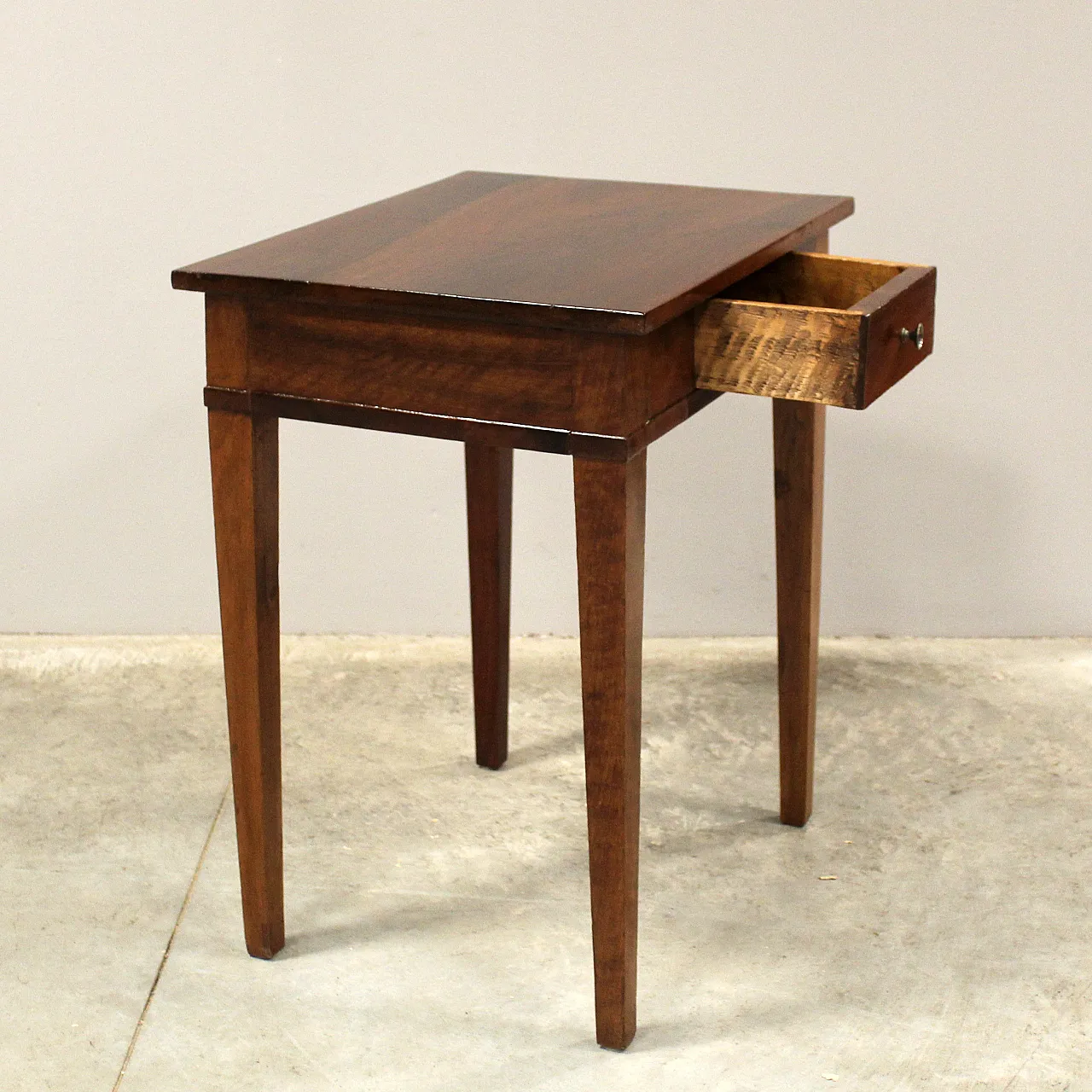 Direttorio coffee table Italian walnut,  19th century 4
