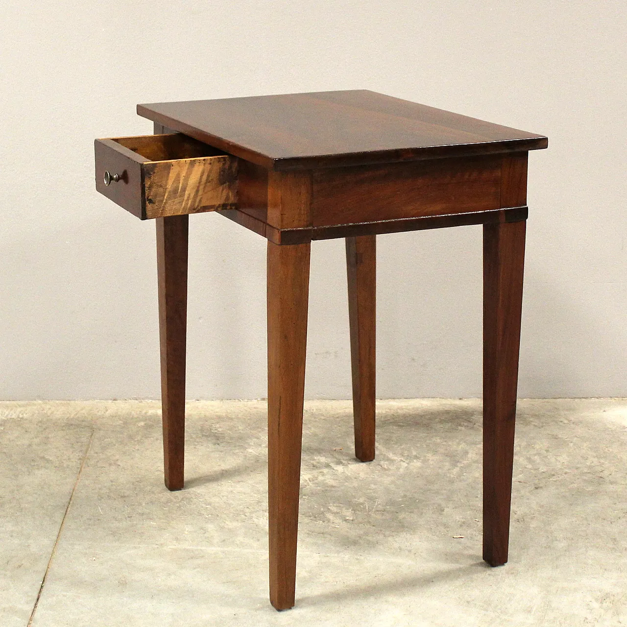 Direttorio coffee table Italian walnut,  19th century 5