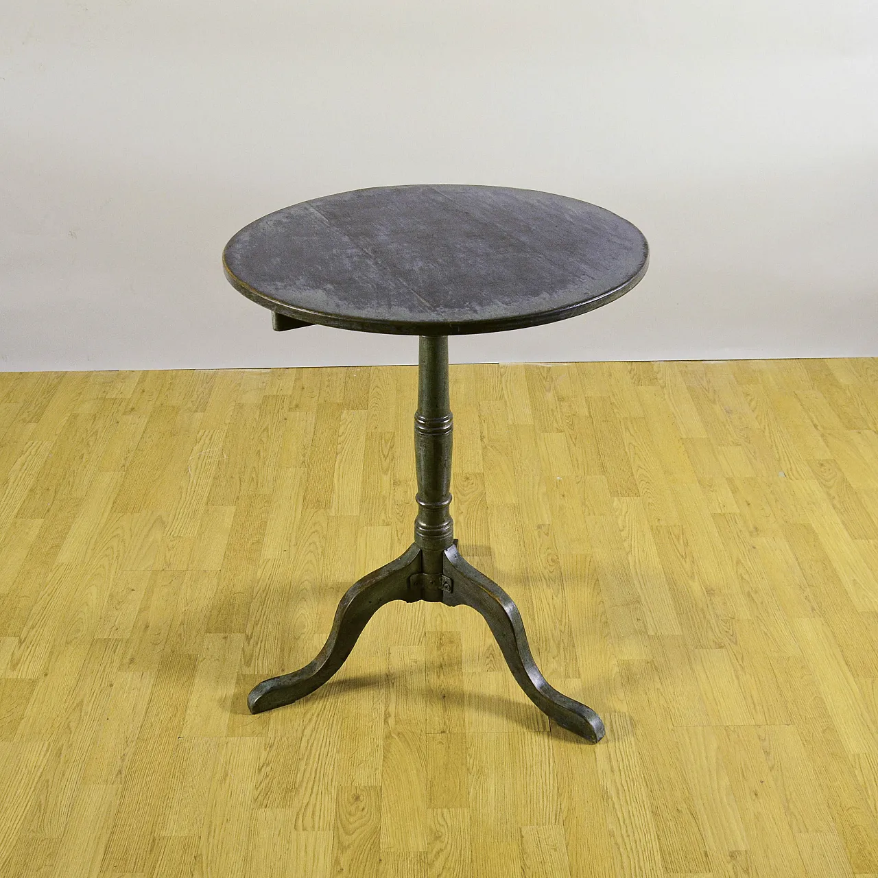 Round three-foot coffee table, early 20th century 1