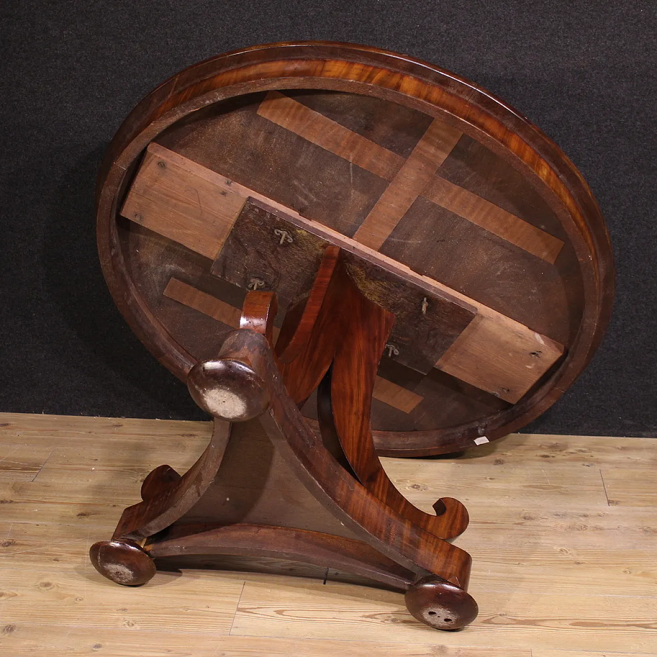 Dutch mahogany table, 19th century 10