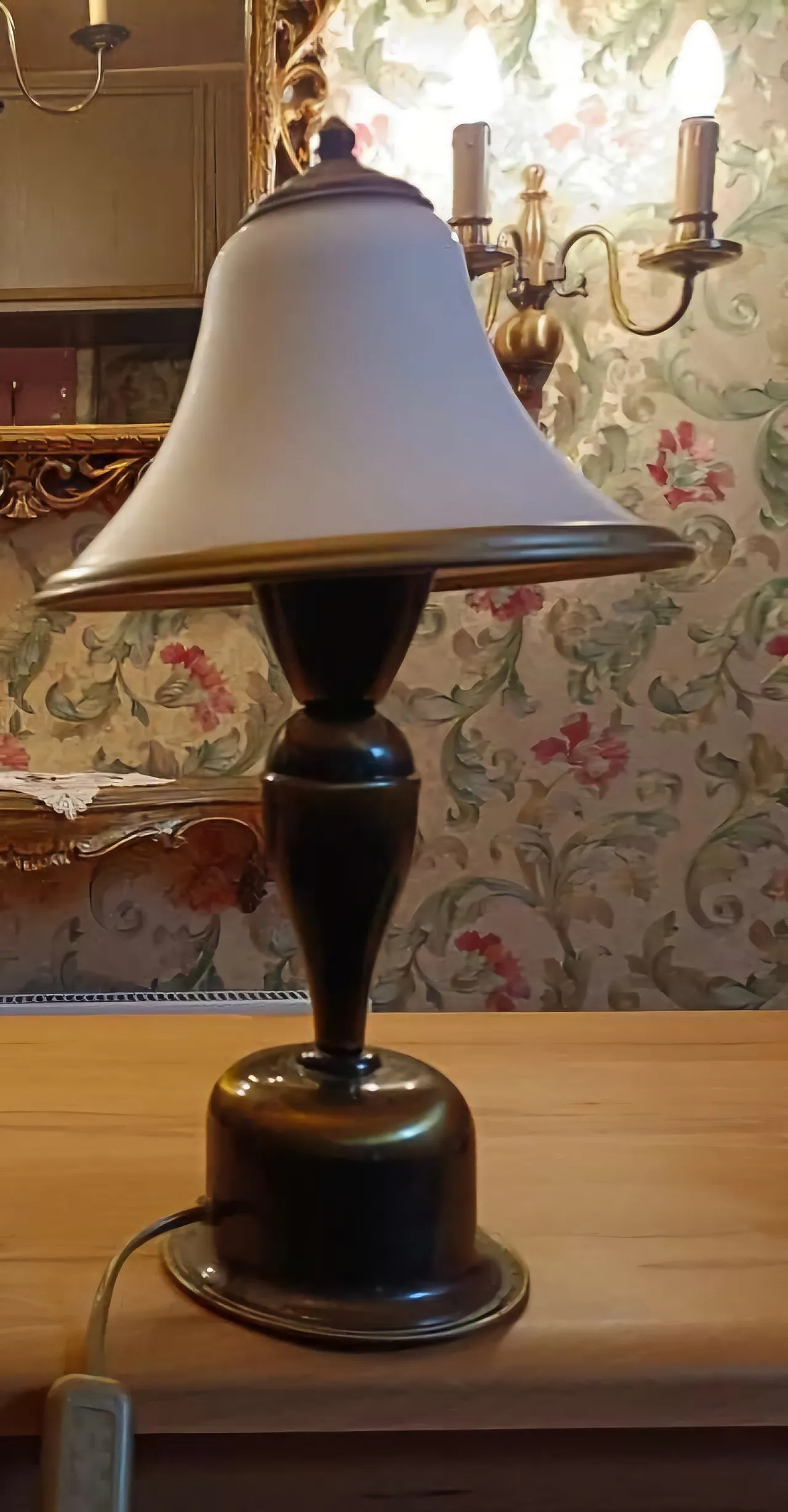 Romantic Pair of Brass & Glass Table Lamps, 1960s 5