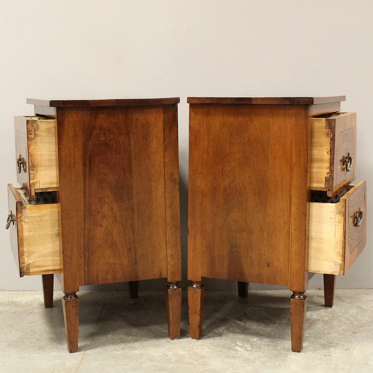 Pair of Louis XVI bedside tables Italian inlaid walnut, 18th century 6