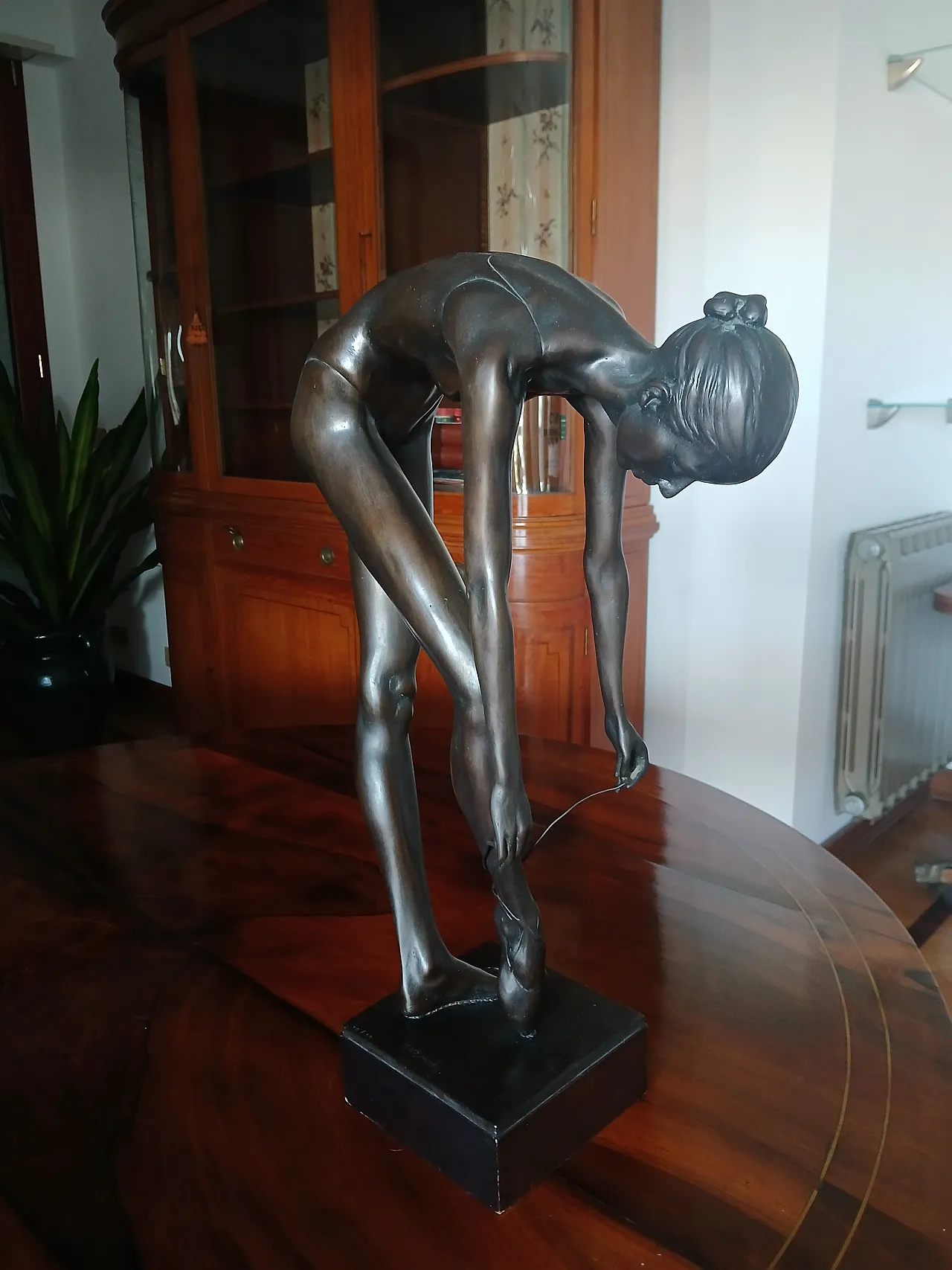 Scultura in bronzo di Wolfgang A. Kossuth, anni '90 2