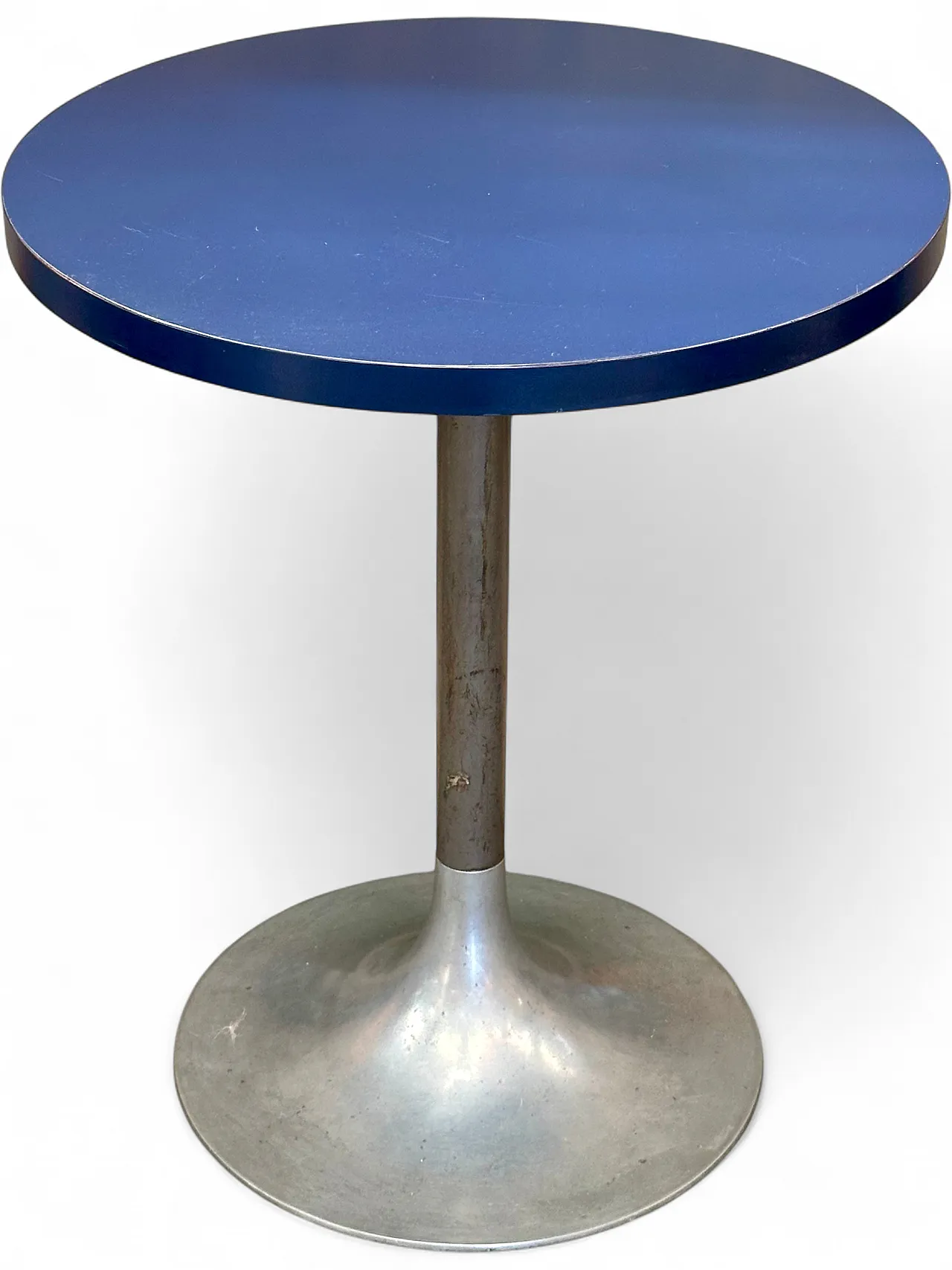 Tulip coffee table, blue lacquered top, metal stem, Italy, 1970s 6