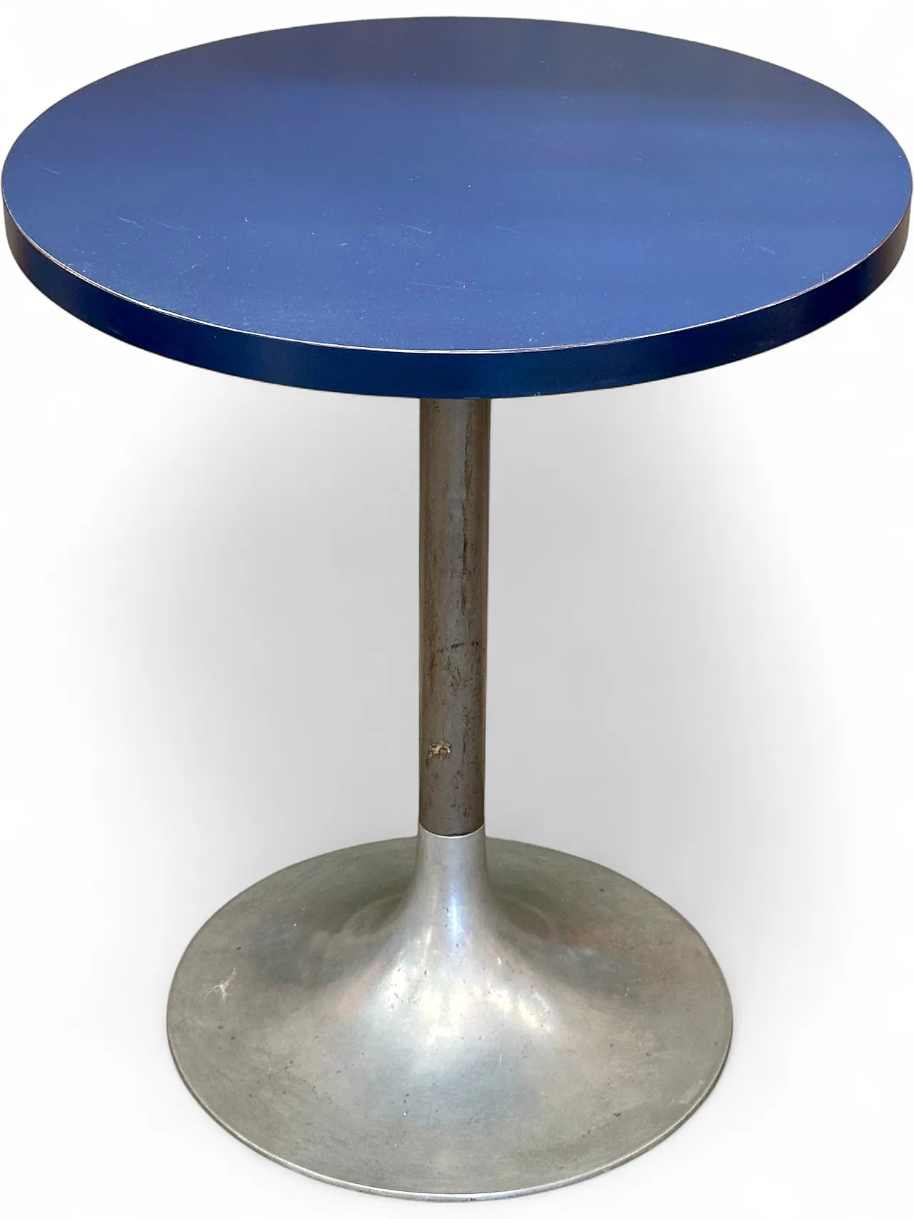 Tulip coffee table, blue lacquered top, metal stem, Italy, 1970s 7