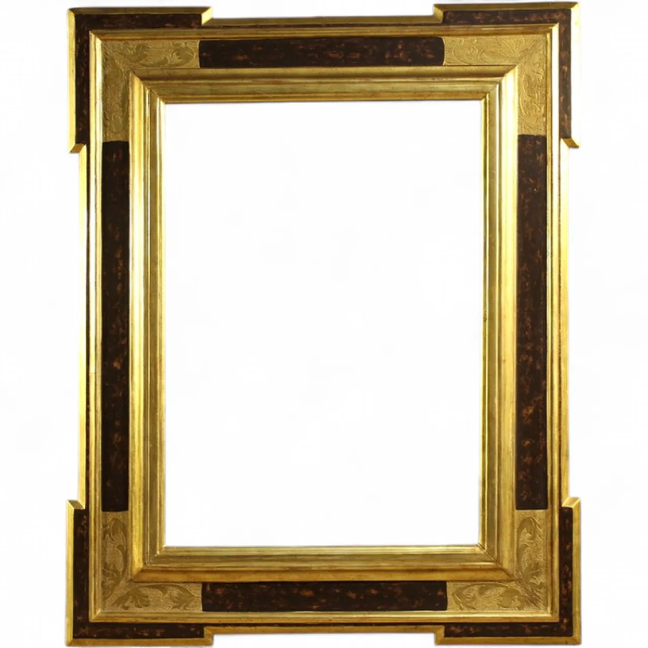 Italian gilded and painted frame, 20th century 17