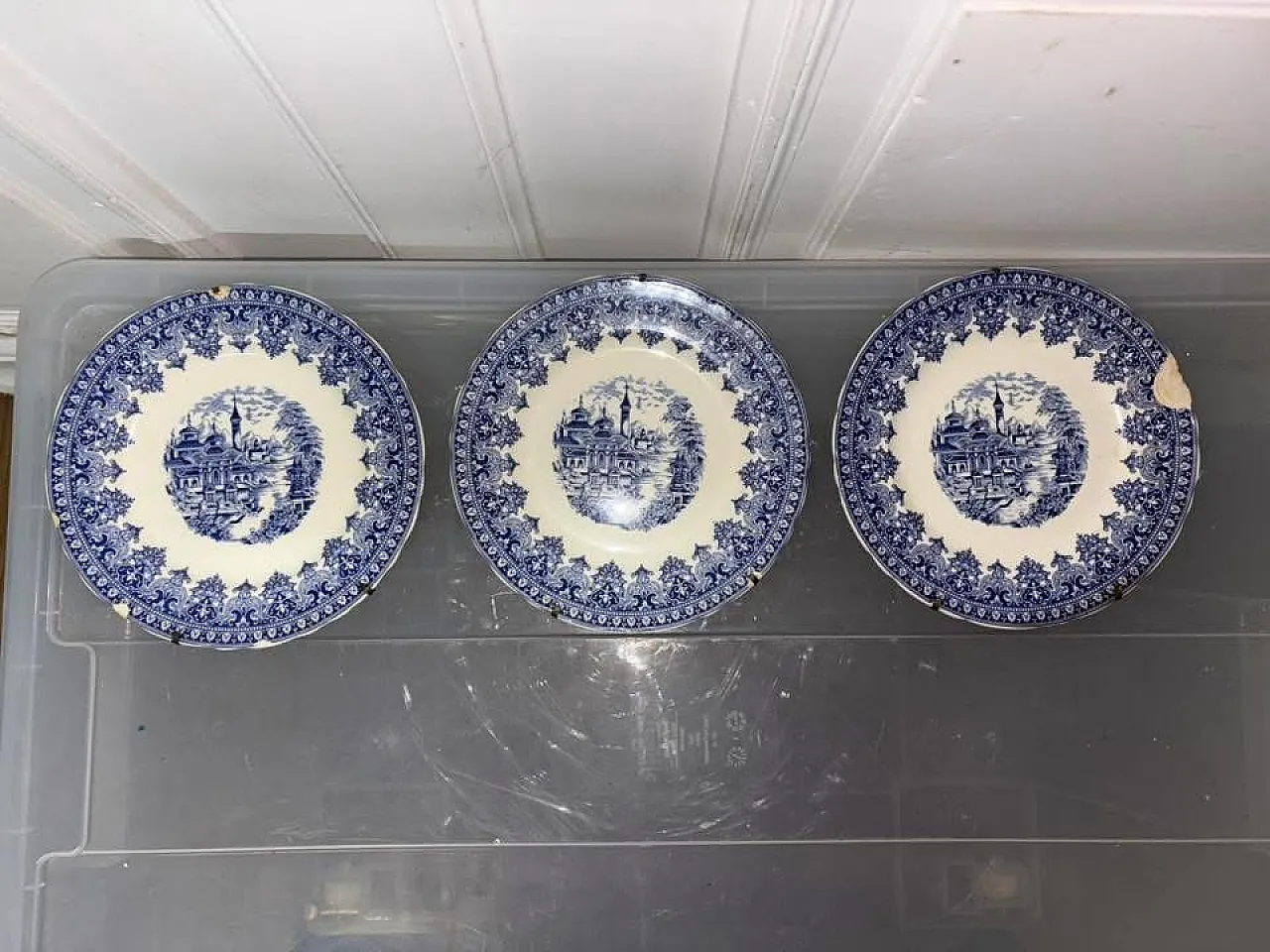 Trio of Laveno dishes, 30s 3