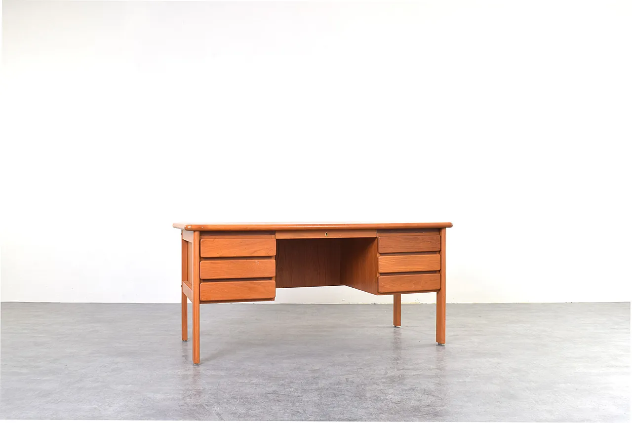 Scrivania Mid-Century in teak, Danimarca, anni '70. 2