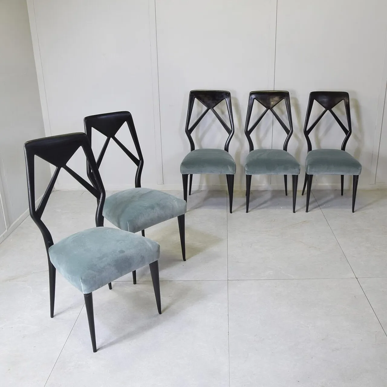 5 Chairs attributed to Vittorio Dassi for Dassi Mobili Moderni, 1950s 5