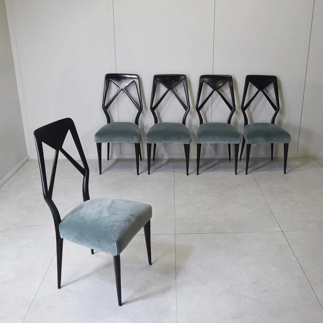 5 Chairs attributed to Vittorio Dassi for Dassi Mobili Moderni, 1950s 9