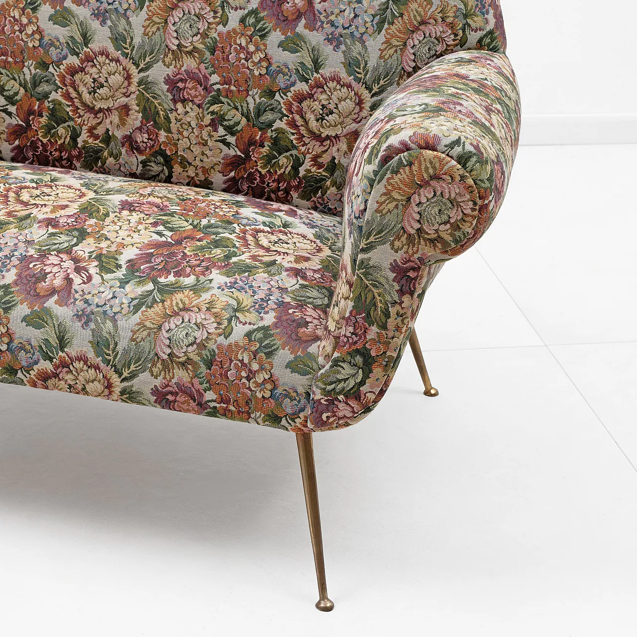 Mid-century modern Italian sofa by Gigi Radice for Minotti, 50s 7