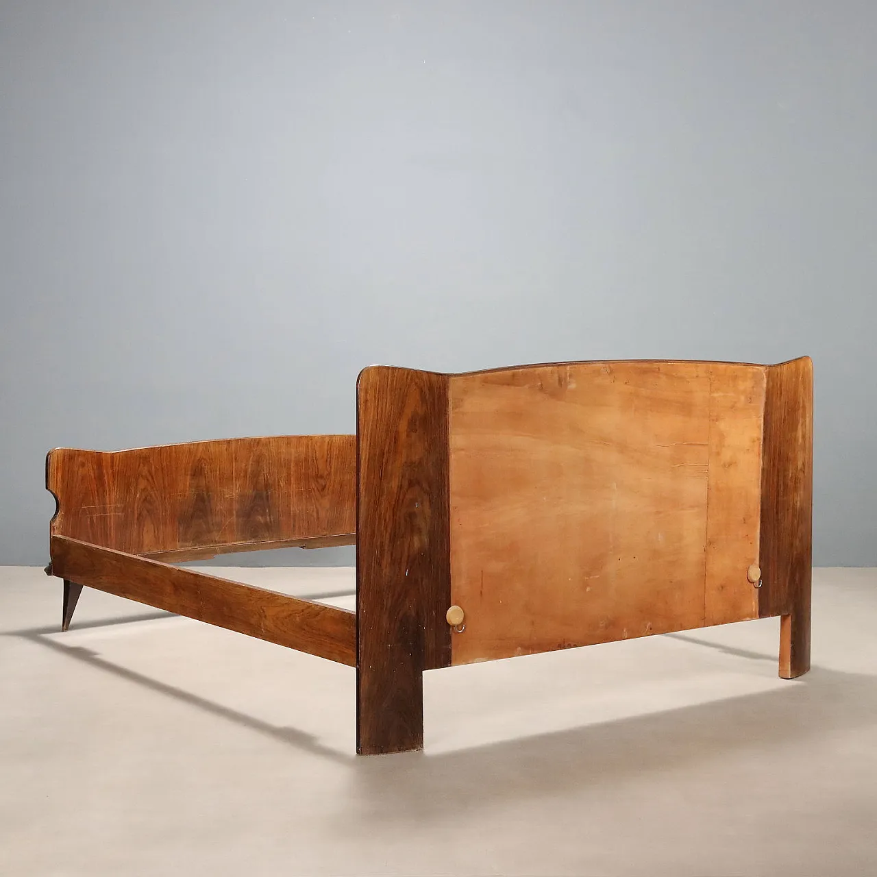 Letto matrimoniale in impiallacciatura di legno esotico, metà '900 10