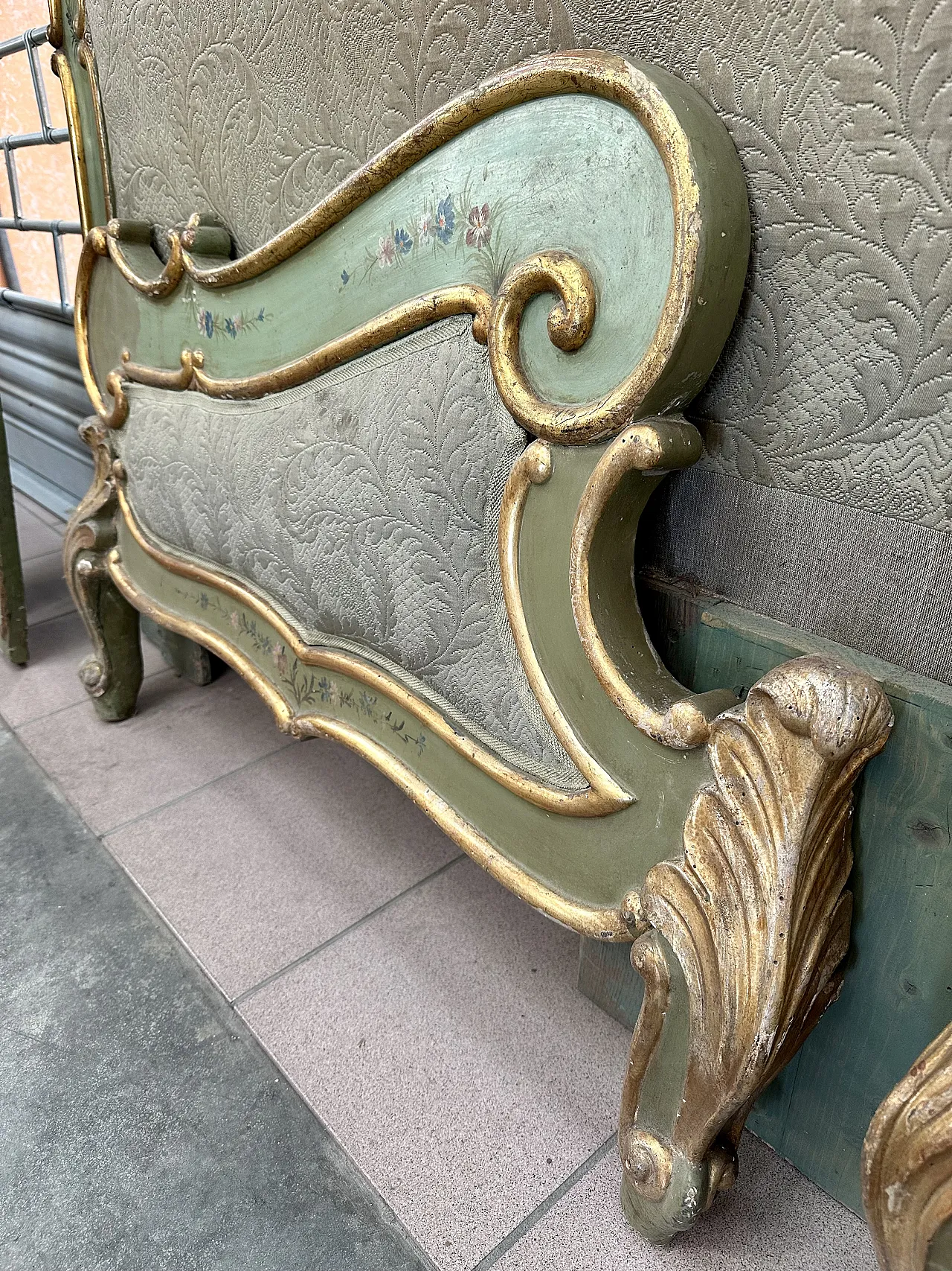 Rare large Venetian double bed or pair of beds, late 19th century 7