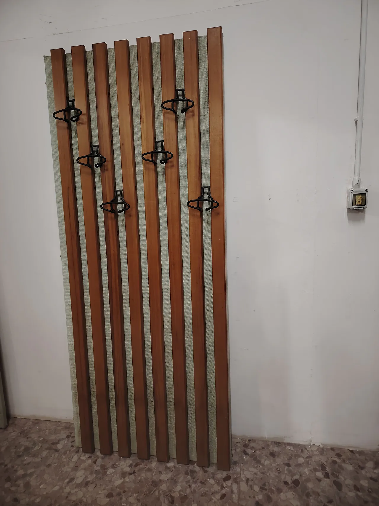 Wall coat hanger by Gianfranco Frattini for Cantieri Carugati, 1950 7