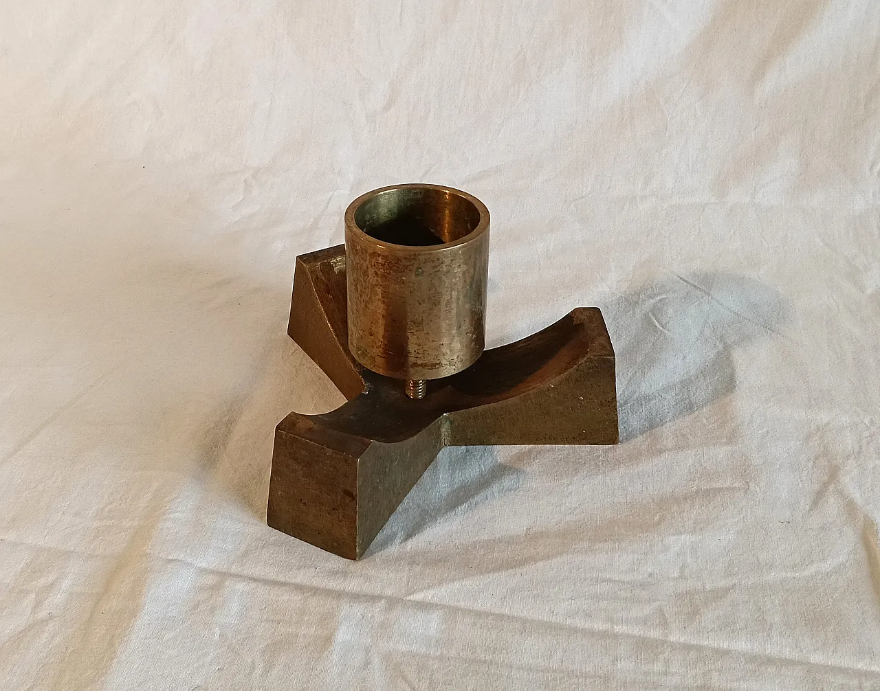 Portacandele in ottone massiccio, anni '60 4