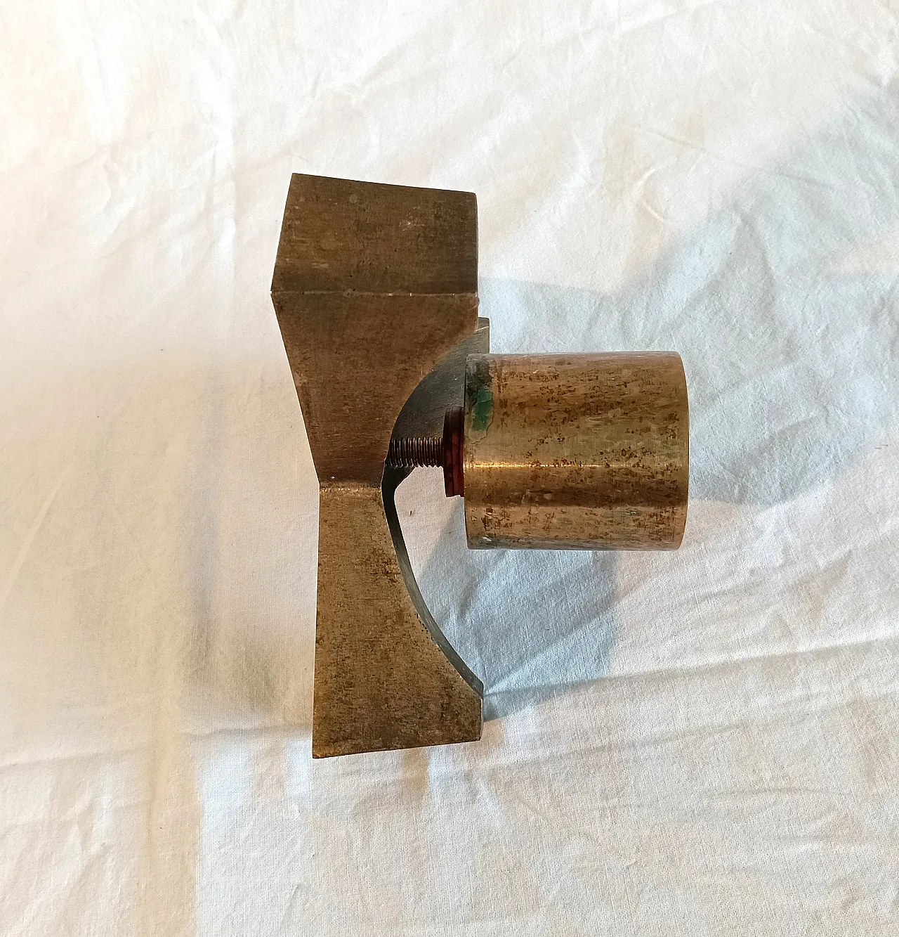 Portacandele in ottone massiccio, anni '60 15