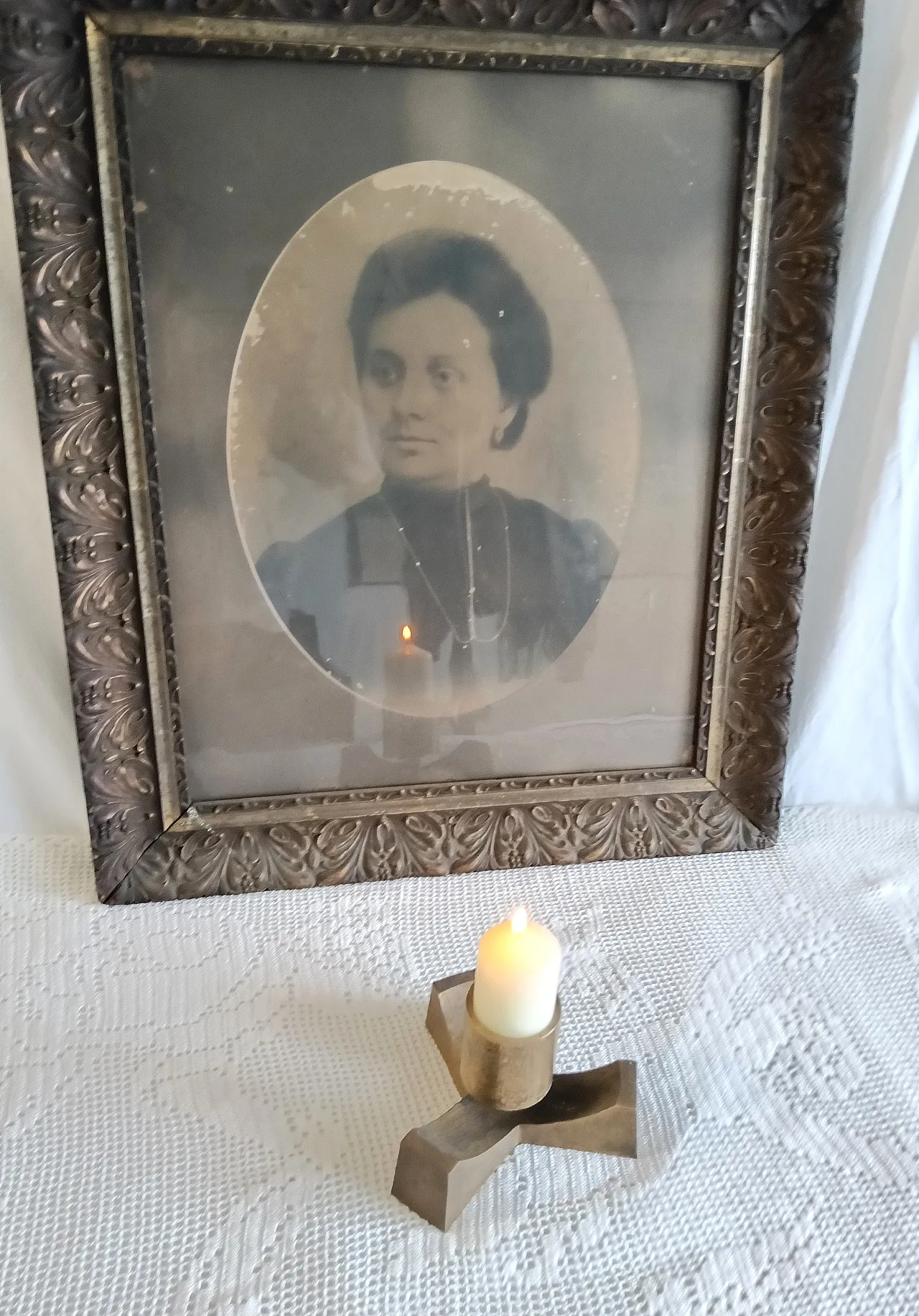 Portacandele in ottone massiccio, anni '60 18