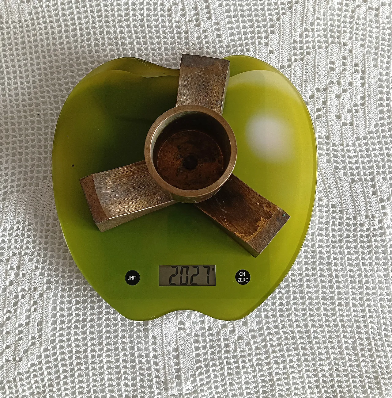 Portacandele in ottone massiccio, anni '60 20