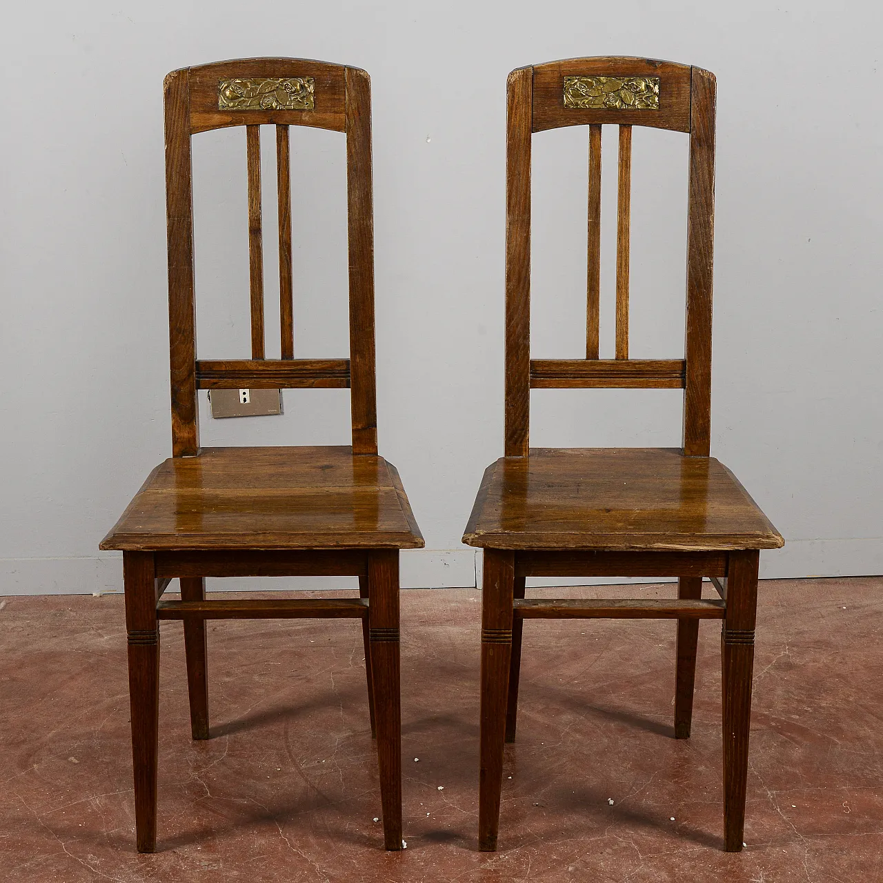 Coppia di sedie Liberty in legno, '900 1