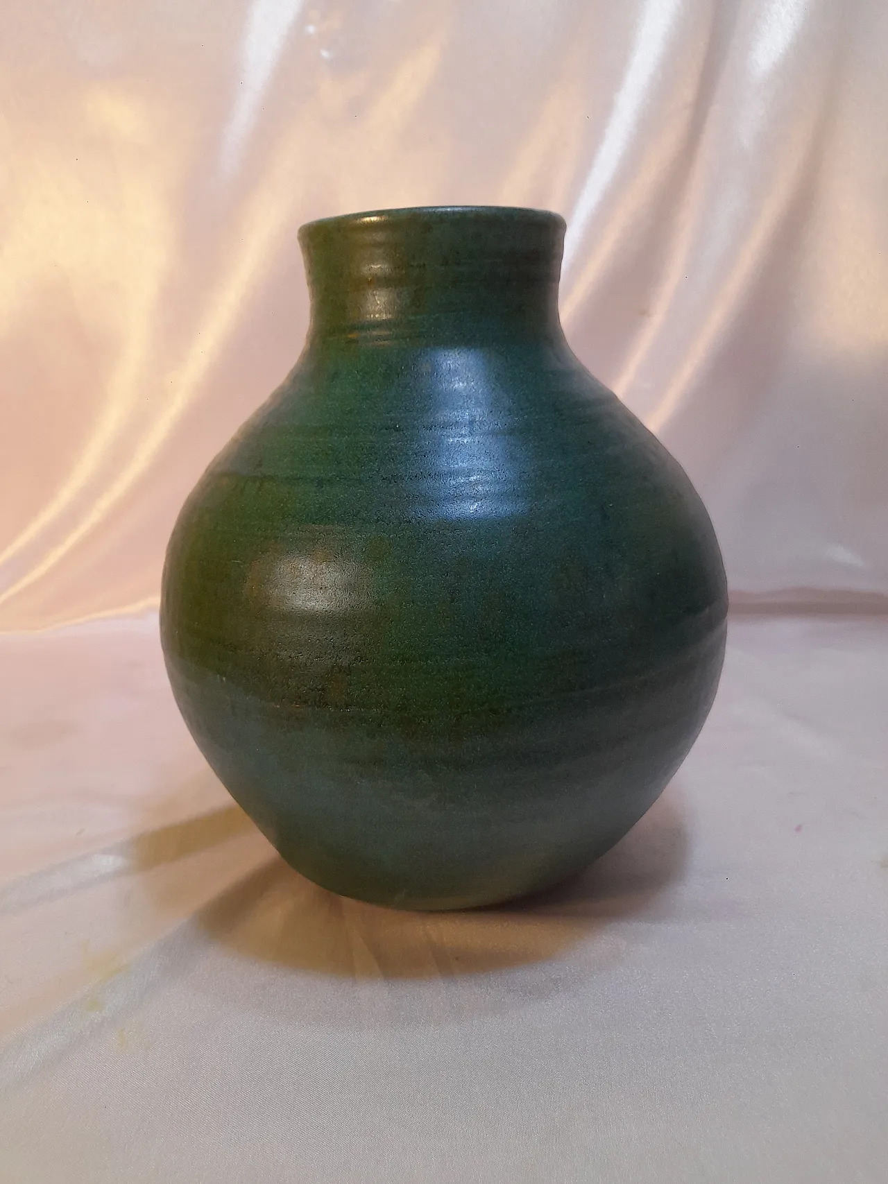 Vaso in terracotta smaltata verde interno nero, anni '70 2