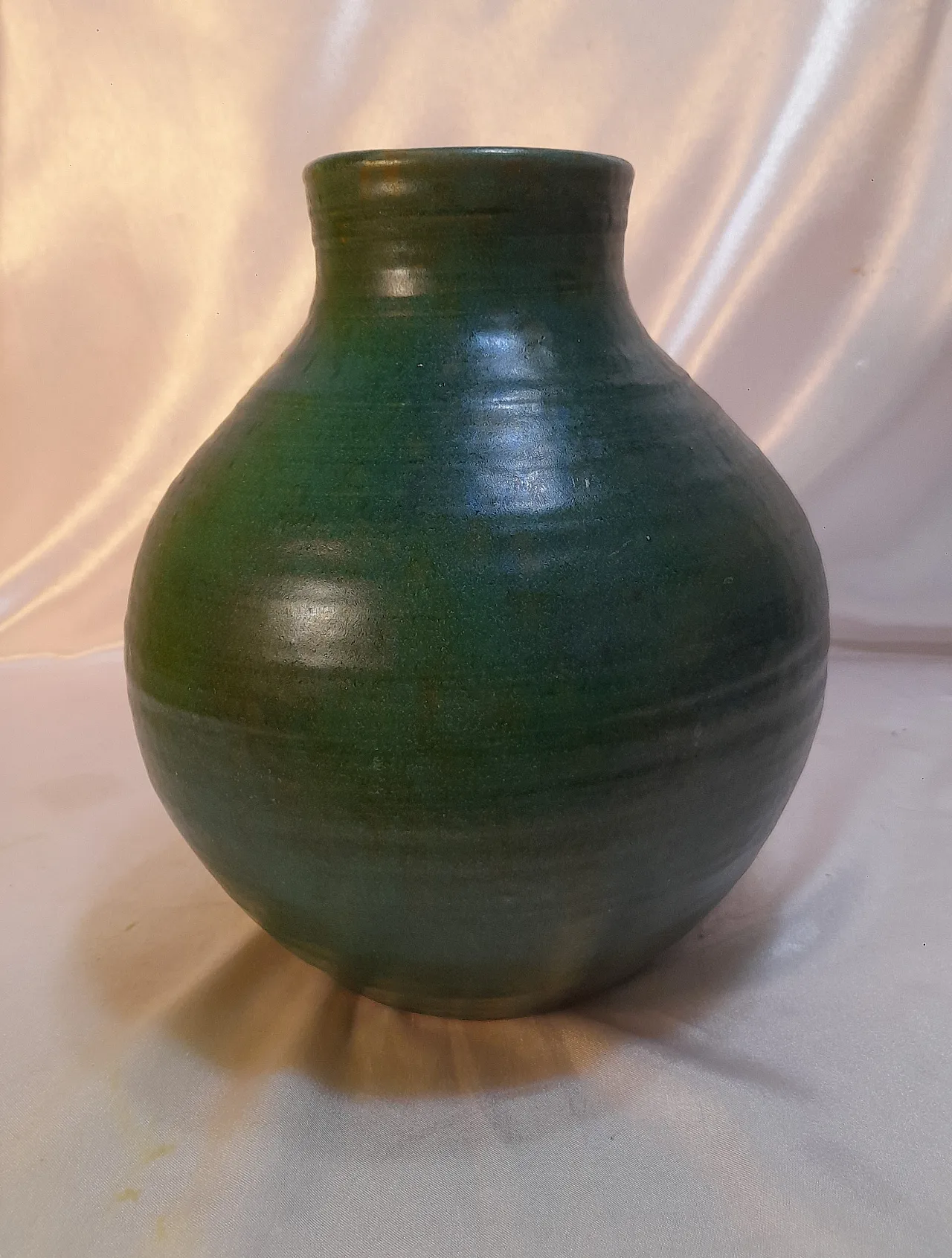 Vaso in terracotta smaltata verde interno nero, anni '70 3