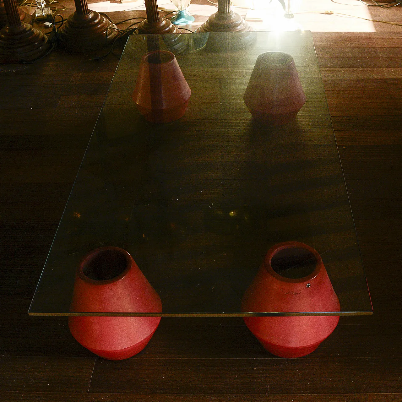 Coffee table in glass with ceramic vases as basis, 20th century 3