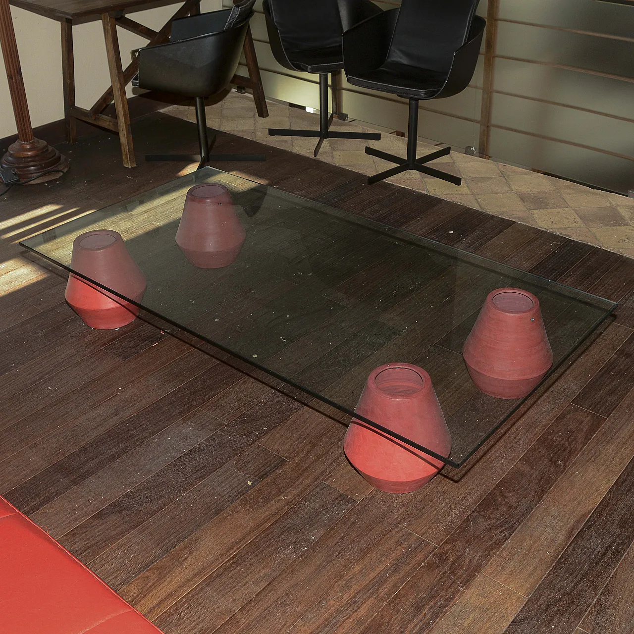 Coffee table in glass with ceramic vases as basis, 20th century 4