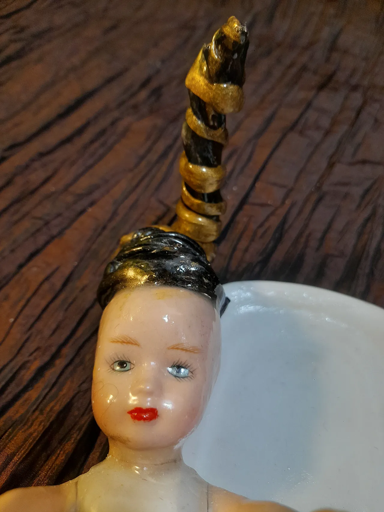 Ladies ring and jewelery holders, 2000s 22