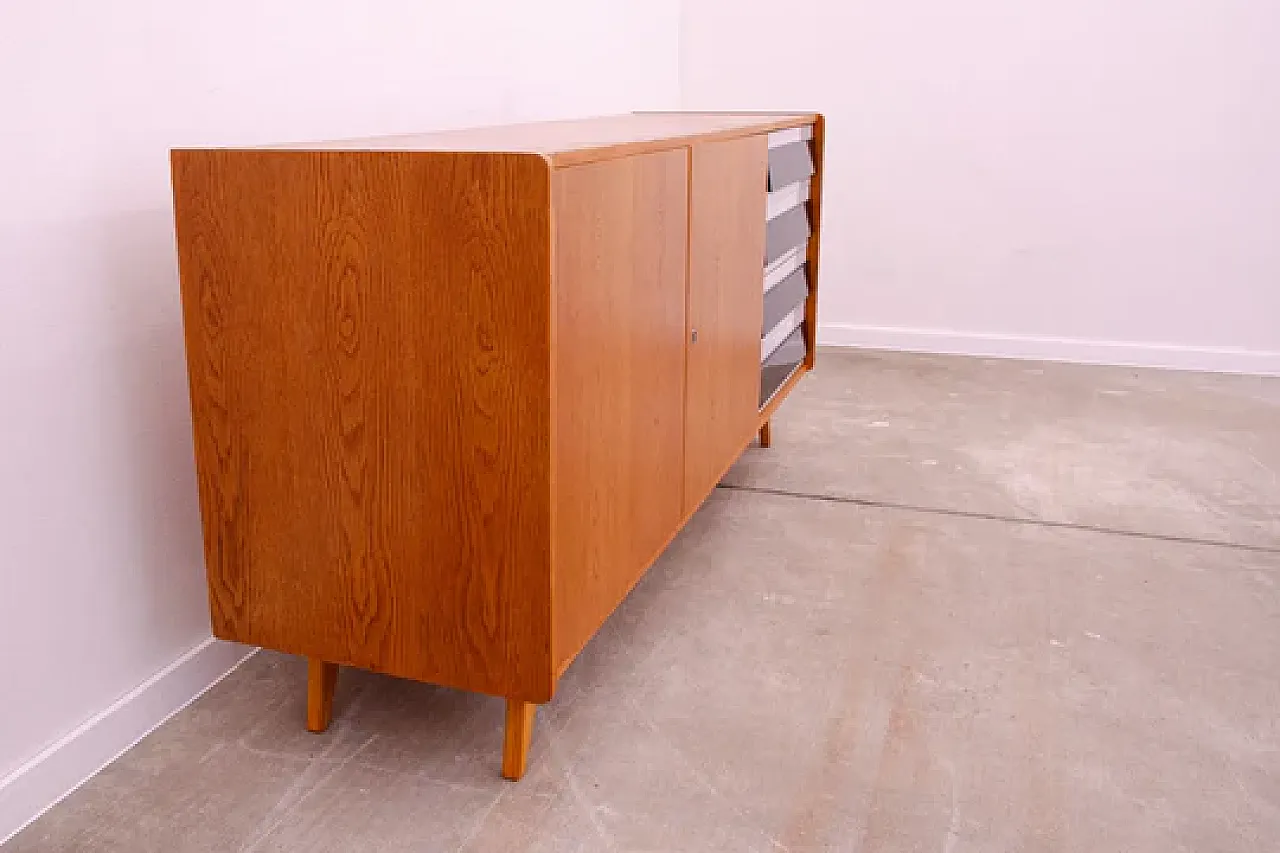 Credenza U-460 di Jiri Jiroutek per Interior Praha, anni '60 8