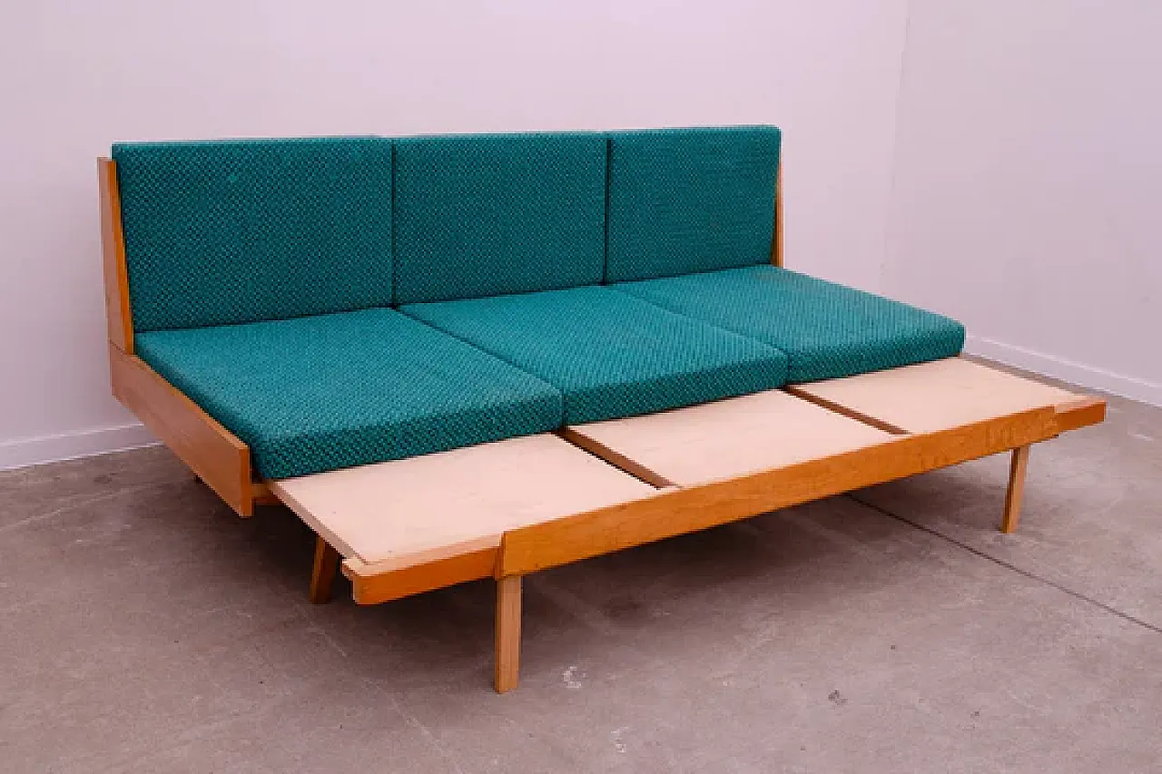 Divano letto pieghevole Mid-Century di Drevotvar, anni '70 5