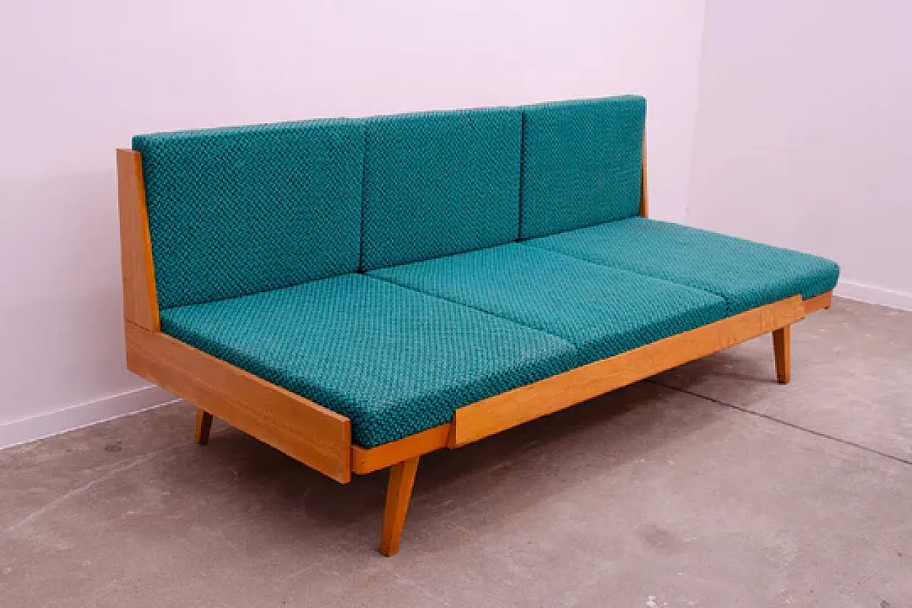 Divano letto pieghevole Mid-Century di Drevotvar, anni '70 8