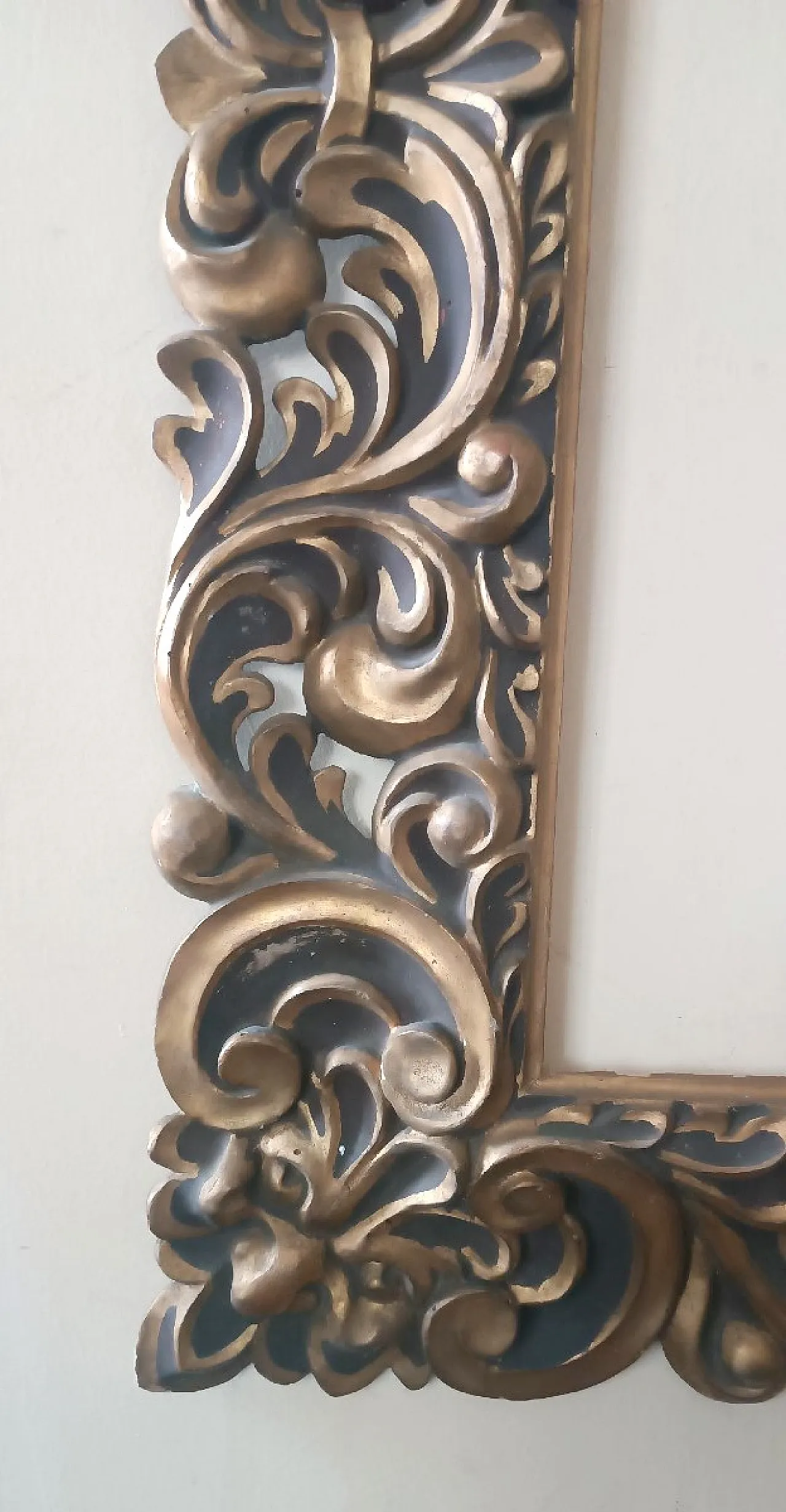 Antique lacquered and gilded frame, 19th century 4