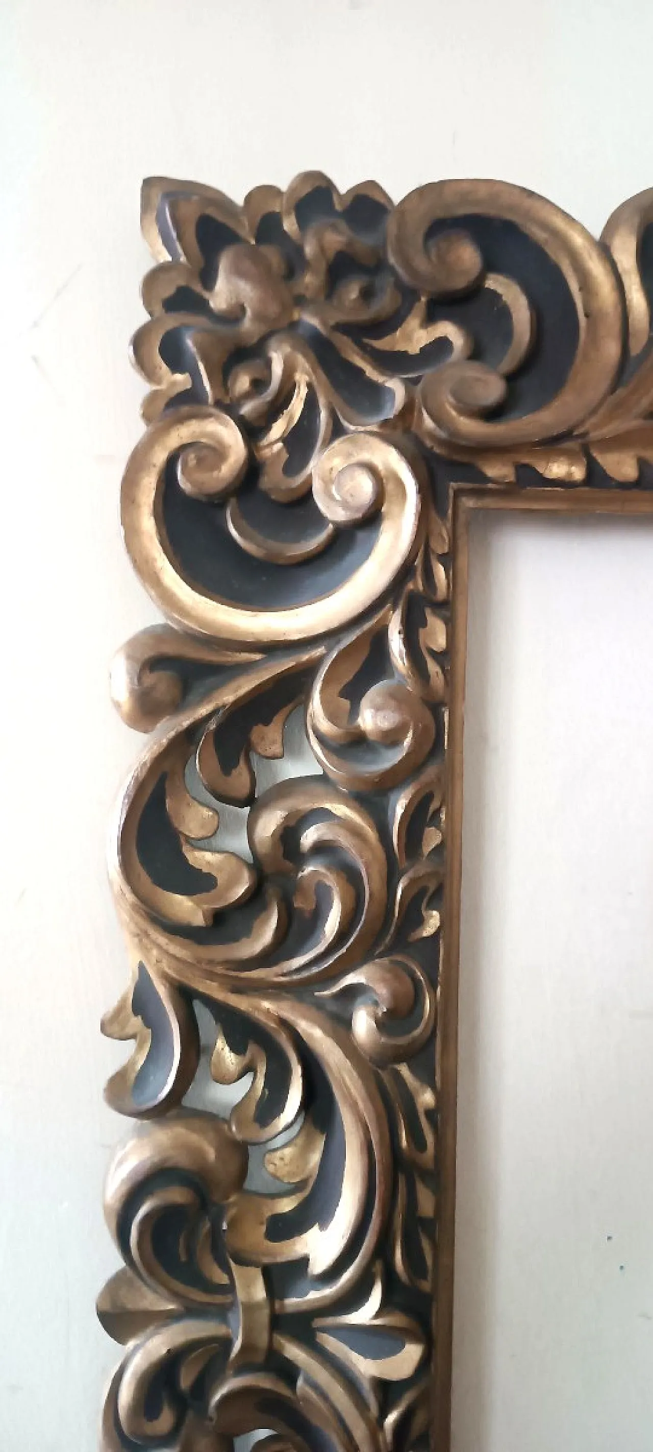 Antique lacquered and gilded frame, 19th century 6