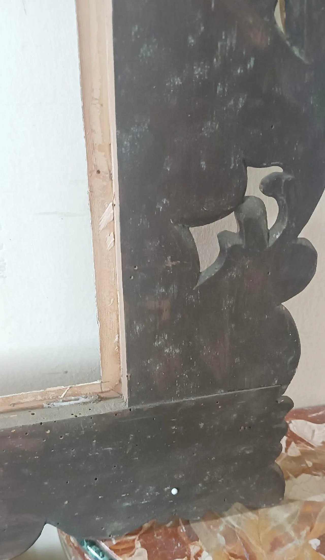 Antique lacquered and gilded frame, 19th century 9