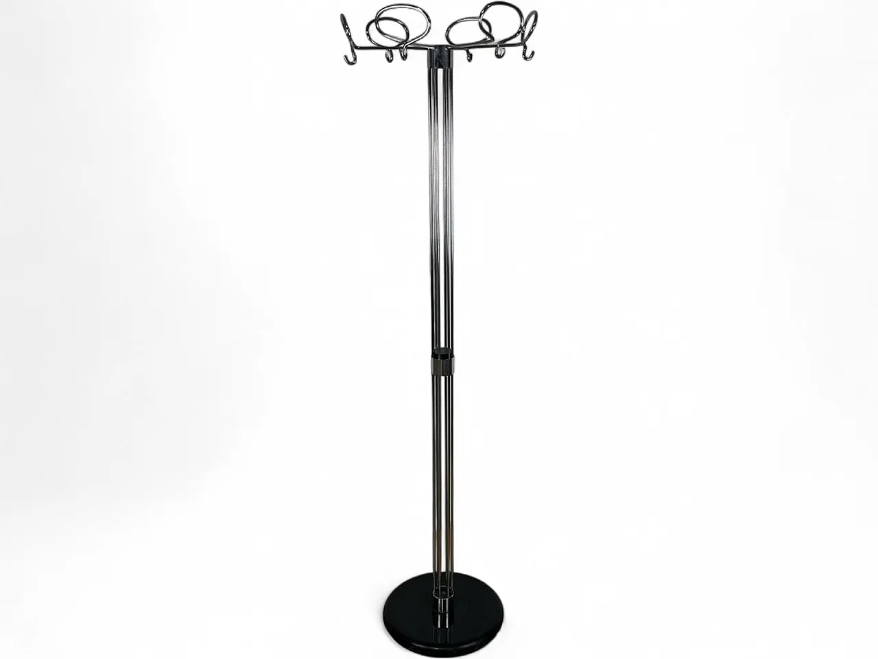 Appendiabiti scultura in acciaio di Isao Hosoe per Valenti, anni '70 11