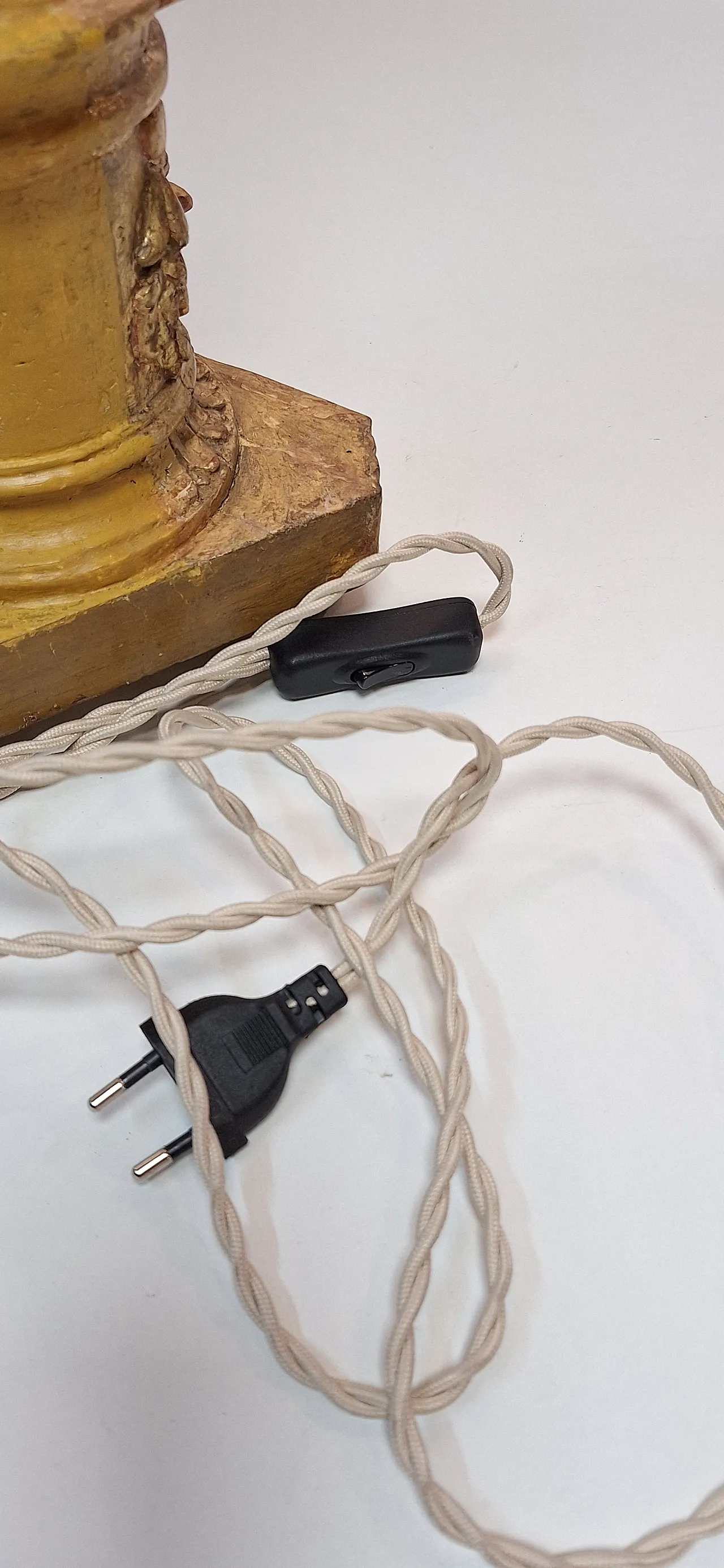 Carved and gilded wooden candelabra, Baroque style, 19th century 13